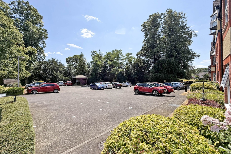Churns Hill Lane, Himley, DY3