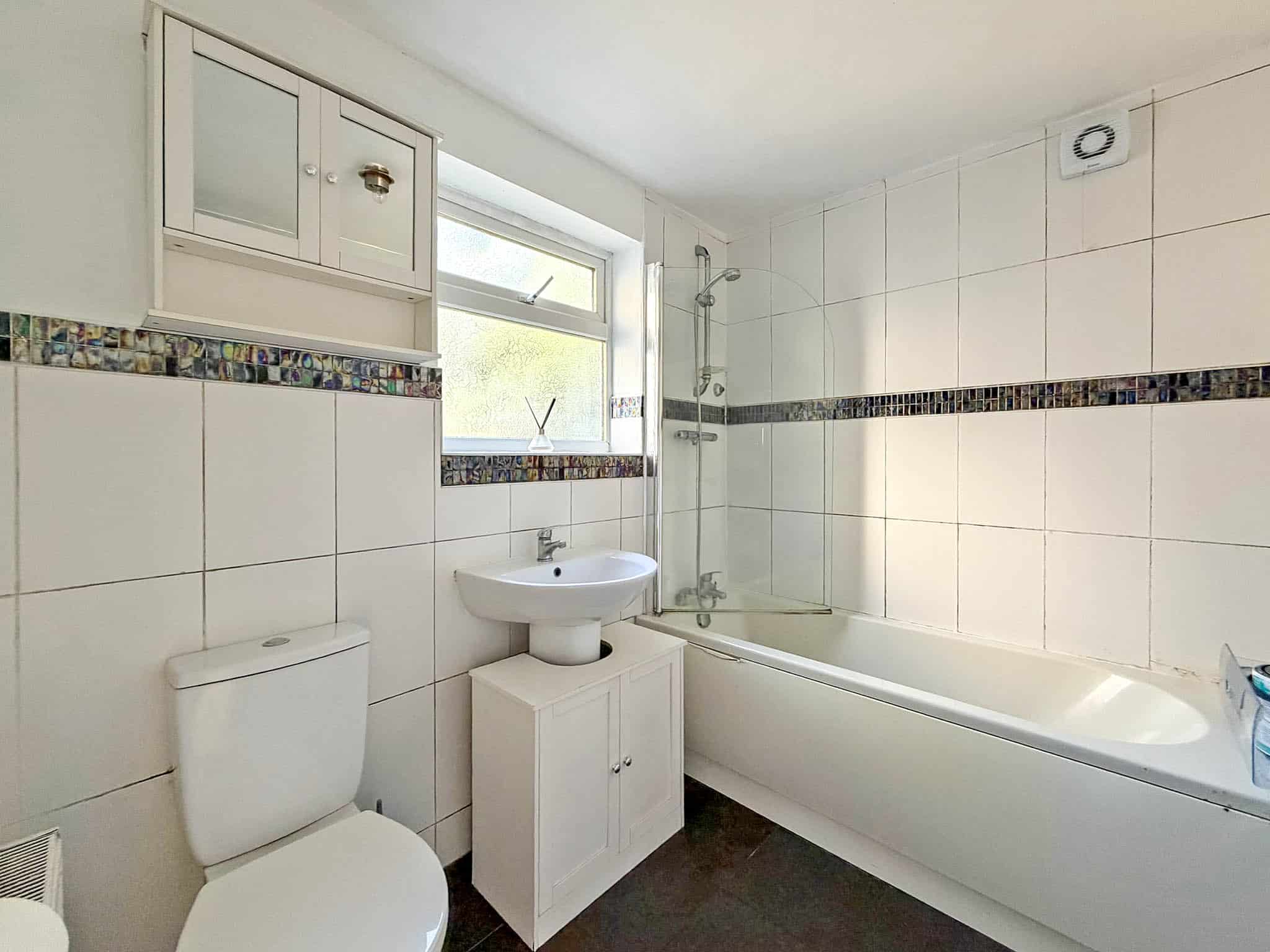 Aldersley Road, Wolverhampton, WV6