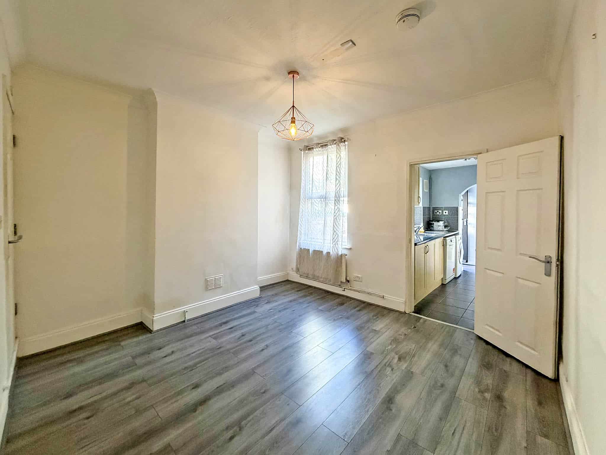 Aldersley Road, Wolverhampton, WV6