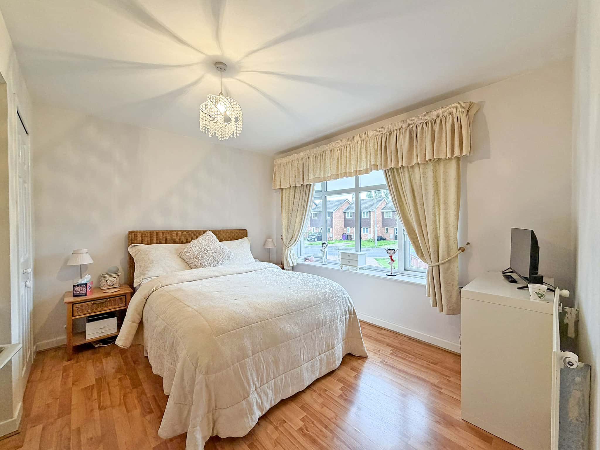 Glaisdale Gardens, Wolverhampton, WV6