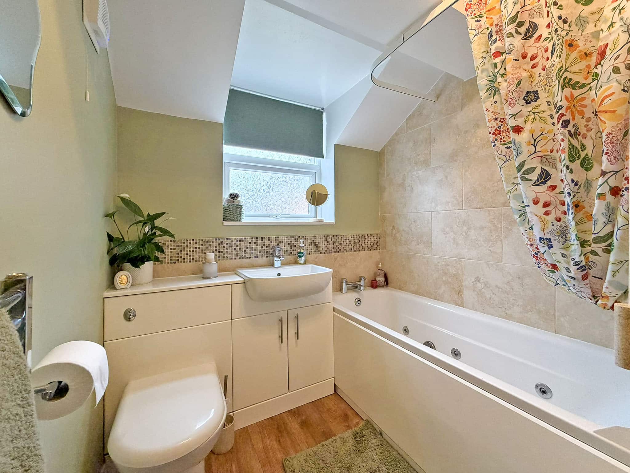 Glaisdale Gardens, Wolverhampton, WV6