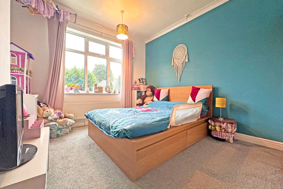 Castle Road, Tipton, DY4