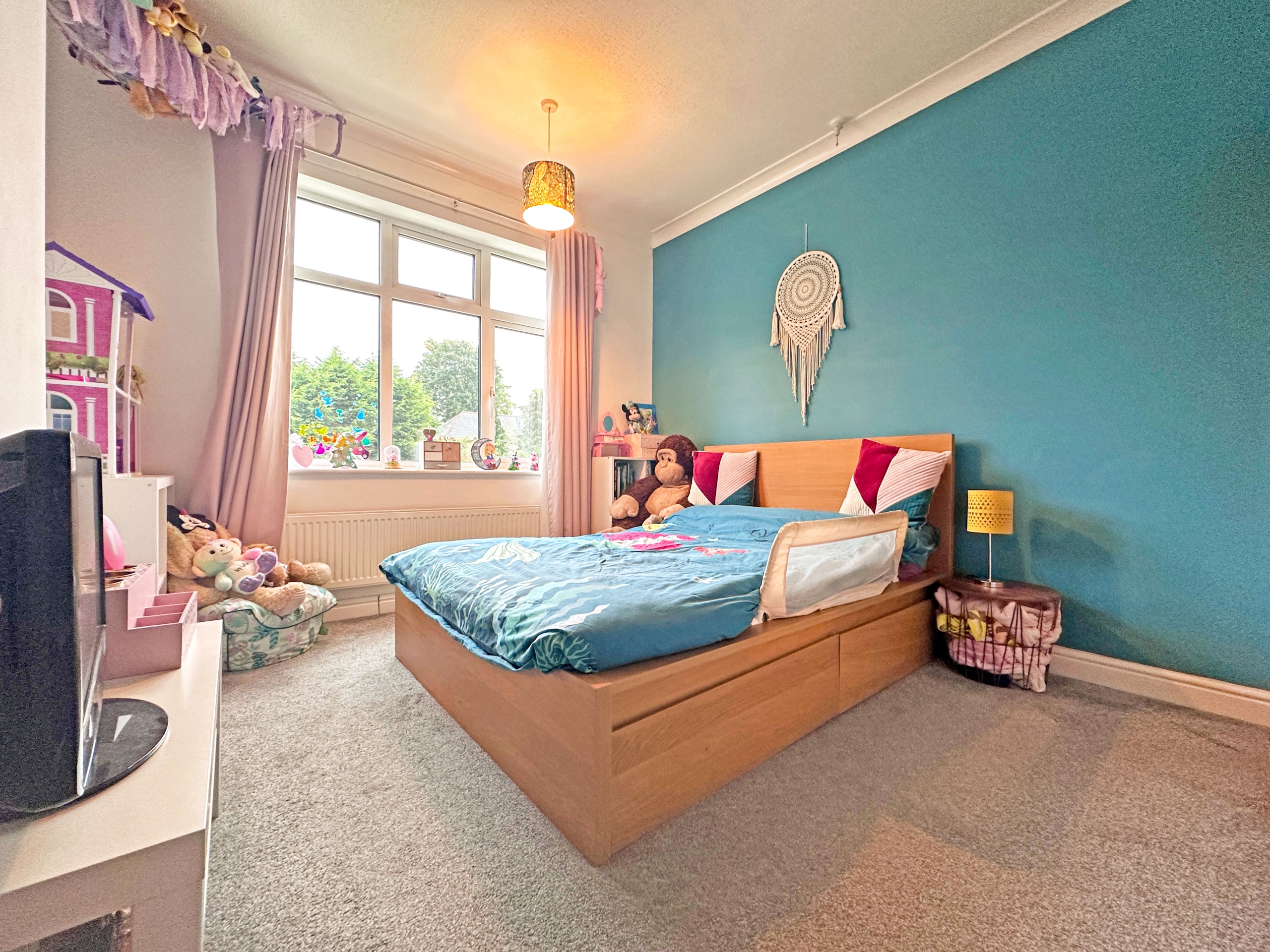 Castle Road, Tipton, DY4