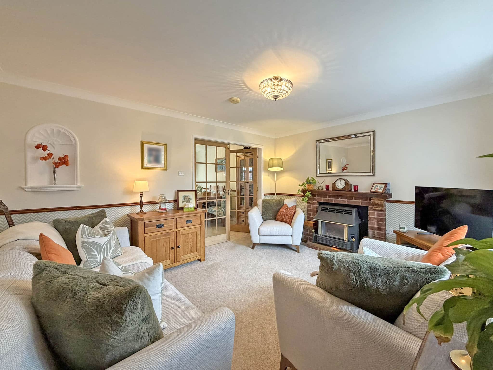 Glaisdale Gardens, Wolverhampton, WV6