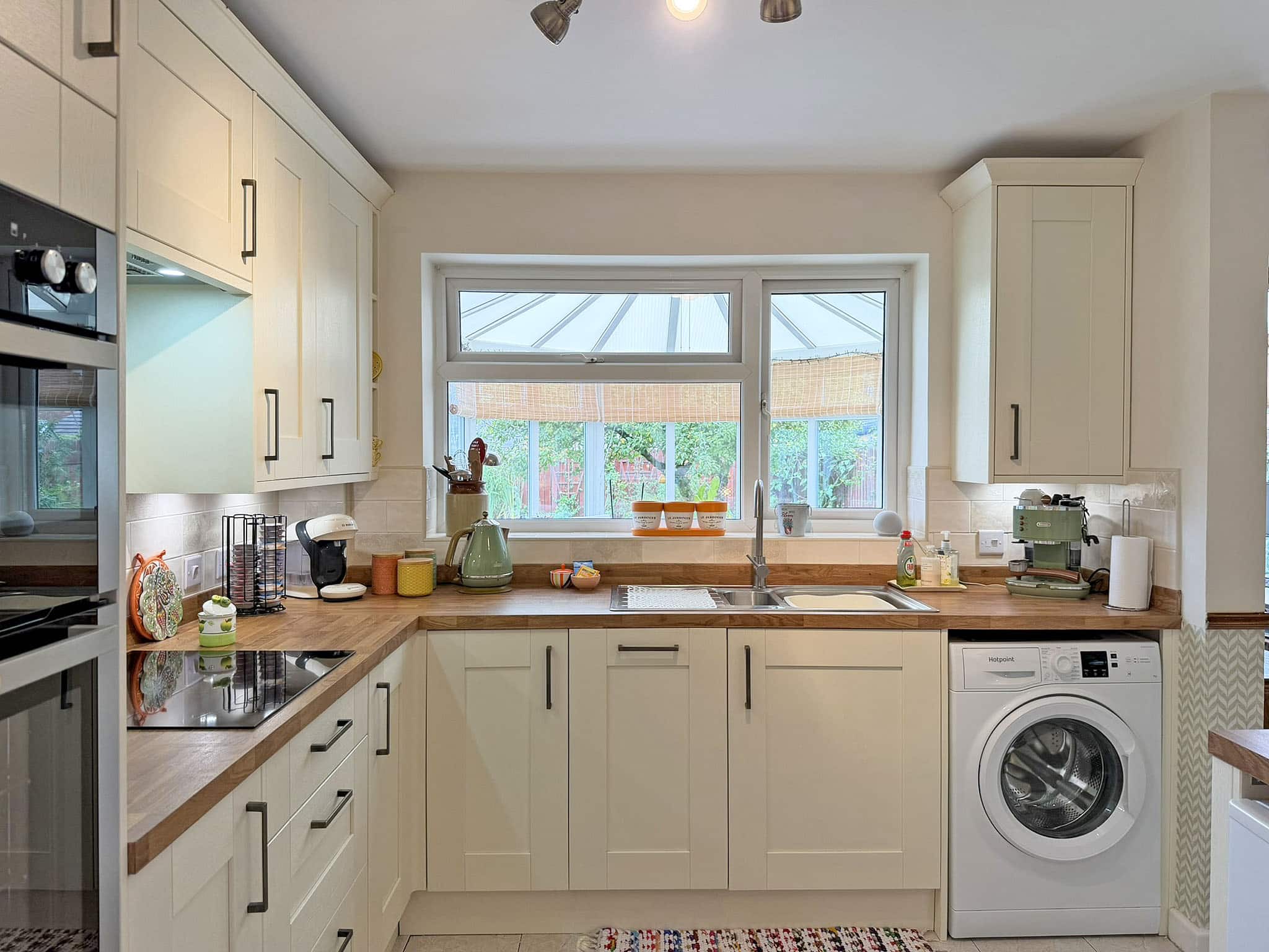 Glaisdale Gardens, Wolverhampton, WV6