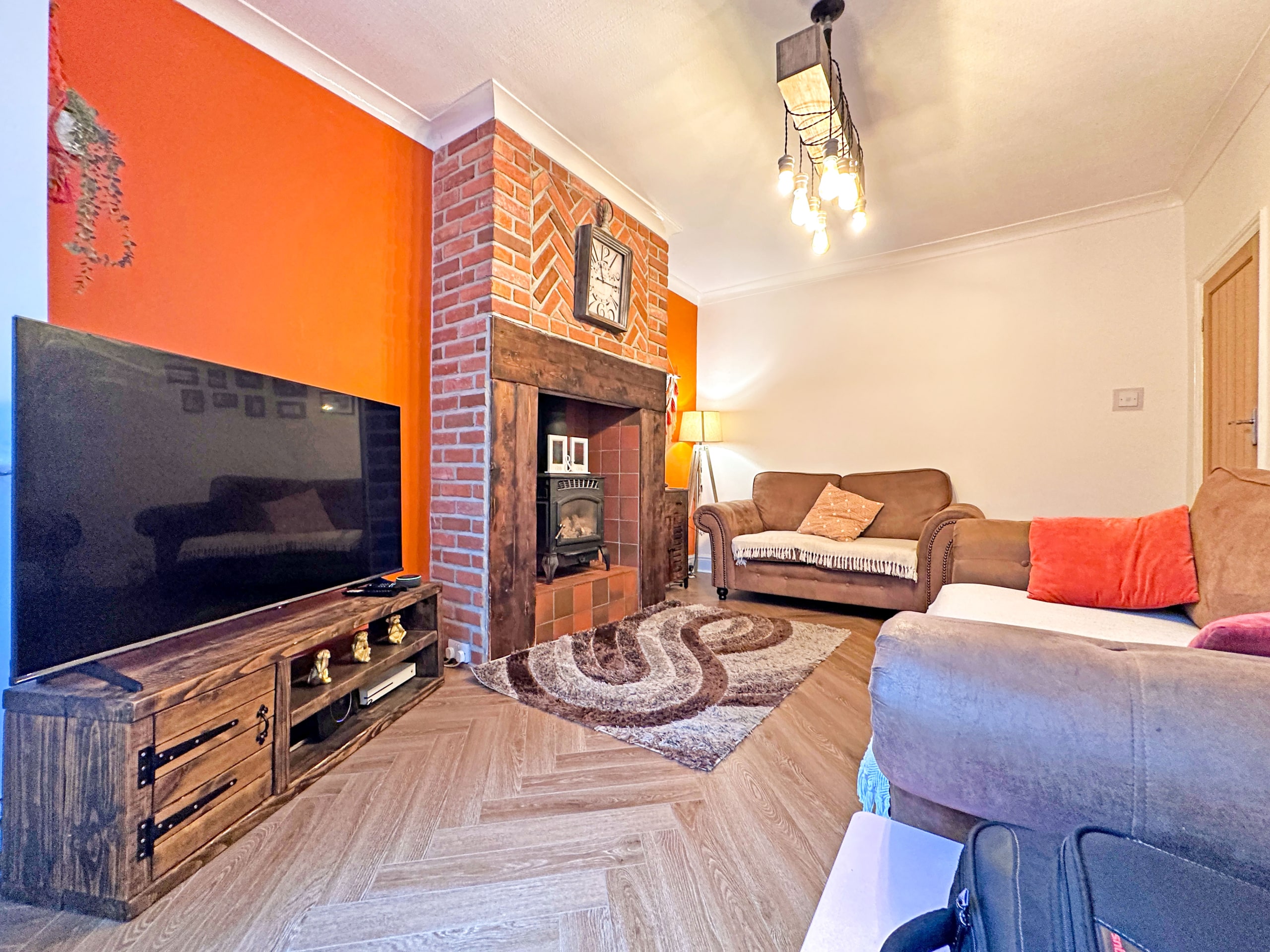 Castle Road, Tipton, DY4