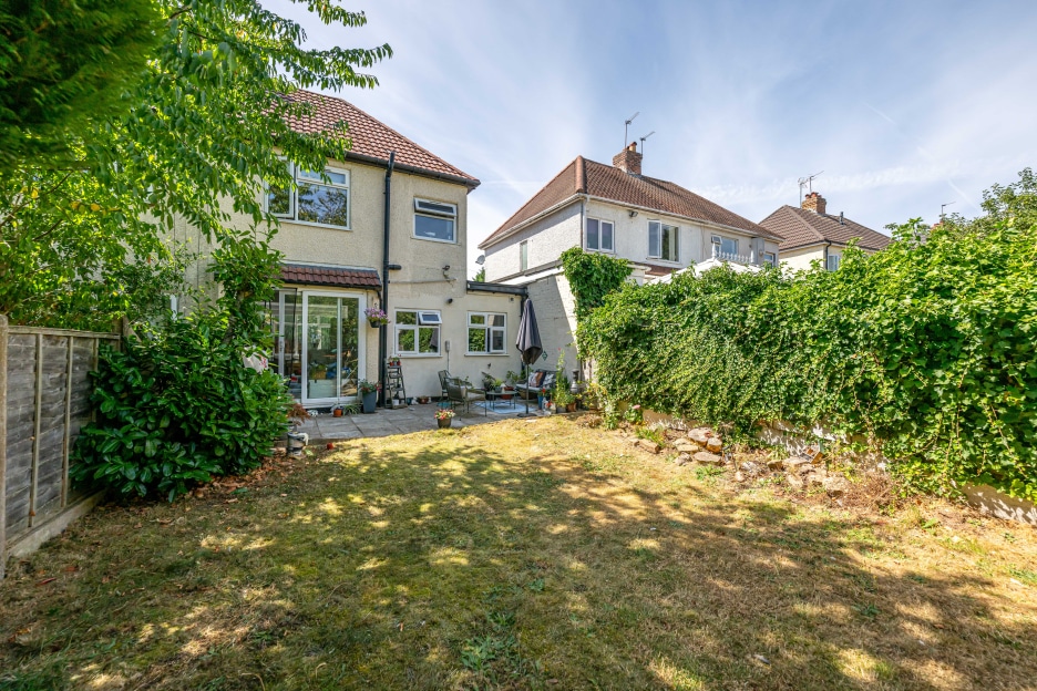 Lynton Avenue, Wolverhampton, WV6