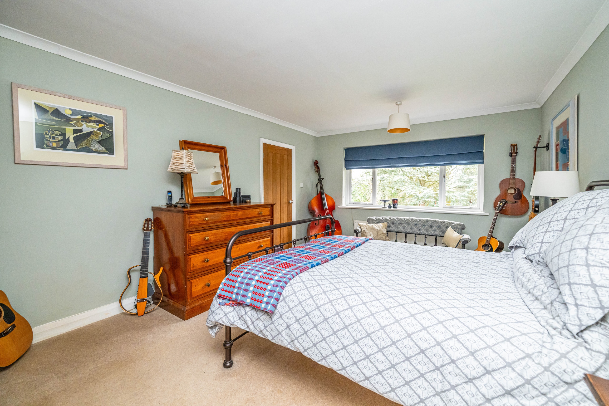 Wergs Road, Wolverhampton, WV6
