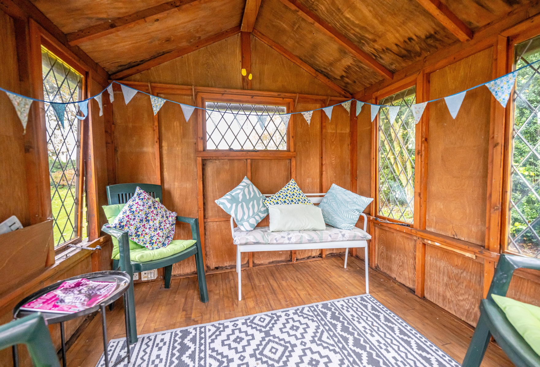Hilton Lane, Shareshill, WV10