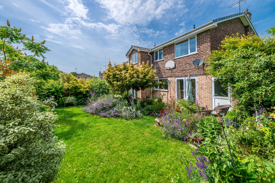 Halesworth Road, Wolverhampton, WV9
